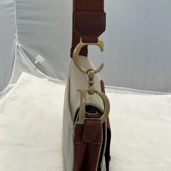 Dior Crossbody Saddle Bag - Picture 3 of 16